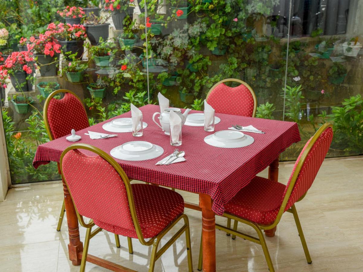 Grand View Hotel Нувара Елия Екстериор снимка